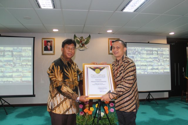 Penyerahan Sertifikat 08-08-2020